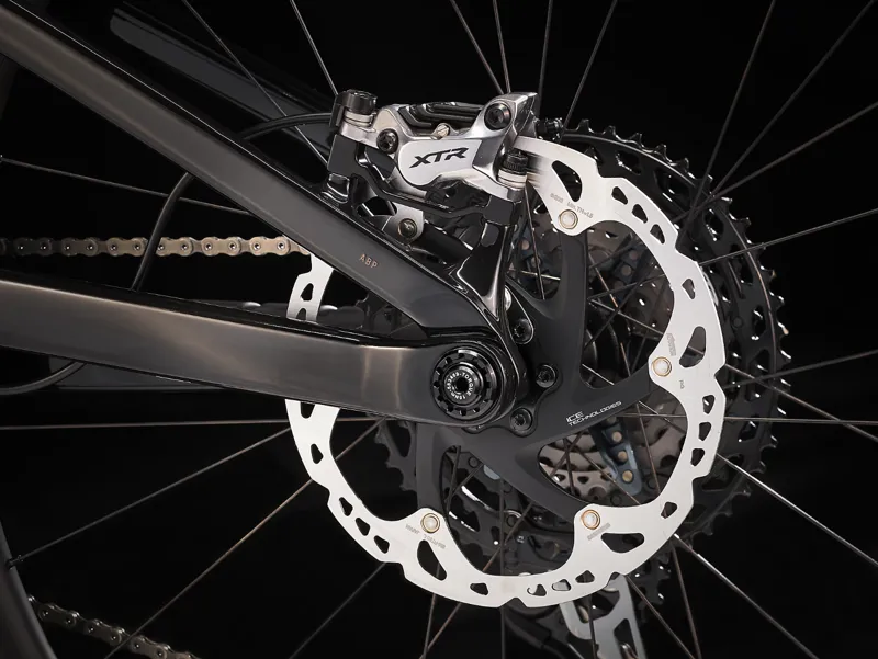 Fuel EXe 9.9 XTR Full Suspension Electric Mountain Bike 2024 in Smoke-4